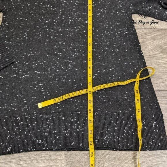 Loft Petites Speckled Lightweight Keyhole Sweater Size XXS - Picture 8 of 11